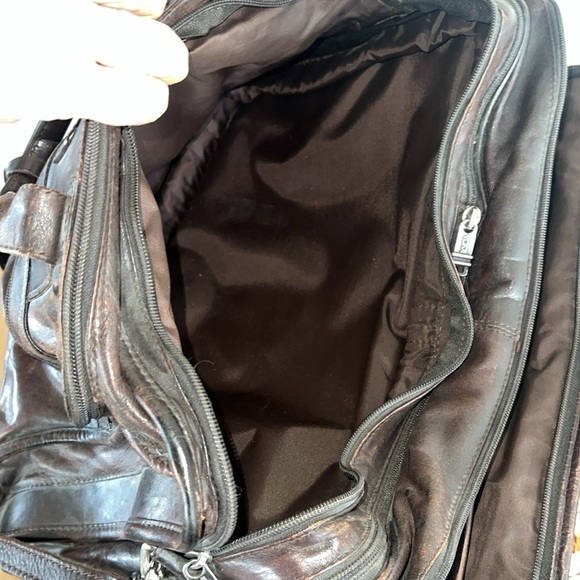 TUMI Alpha Brown Leather Soft Expandable Brief Travel Briefcase w/Shoulder Strap - Picture 15 of 16